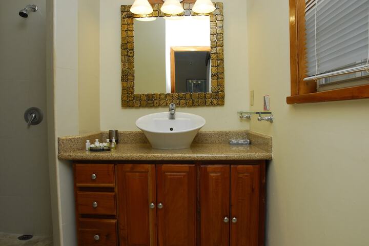 Room 116 of 270