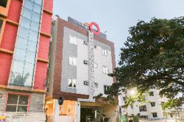 Sathyajyothi Comforts by OYO Rooms