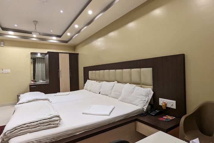 Room 84 of 150