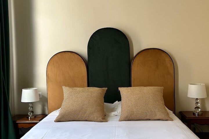 Room 50 of 136