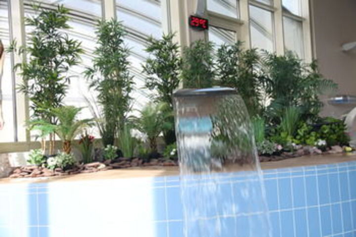 Hotel with Pool