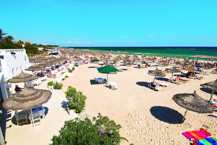 Beach 37 of 39