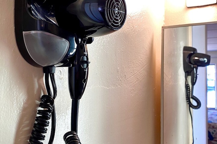 Room 7 of 26