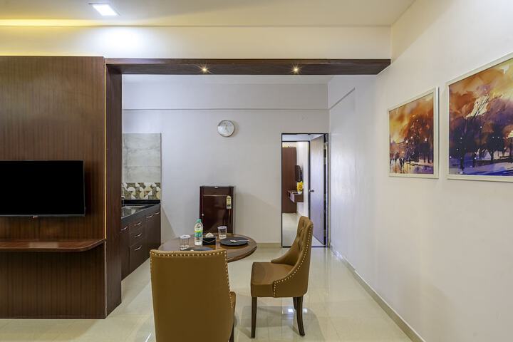 Room 6 of 27
