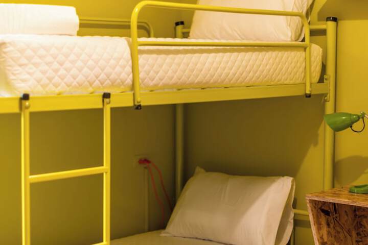 Room 21 of 59