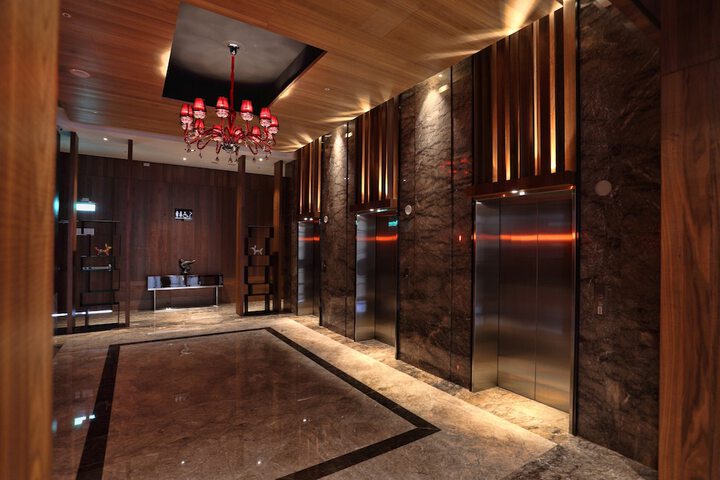 Hotel Interior 22 of 159