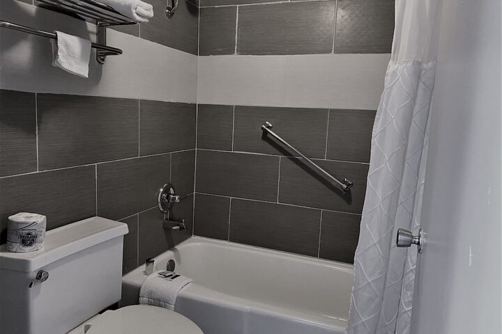 Single King Size Bed (2 of 4)