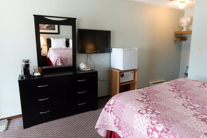 Room 16 of 51