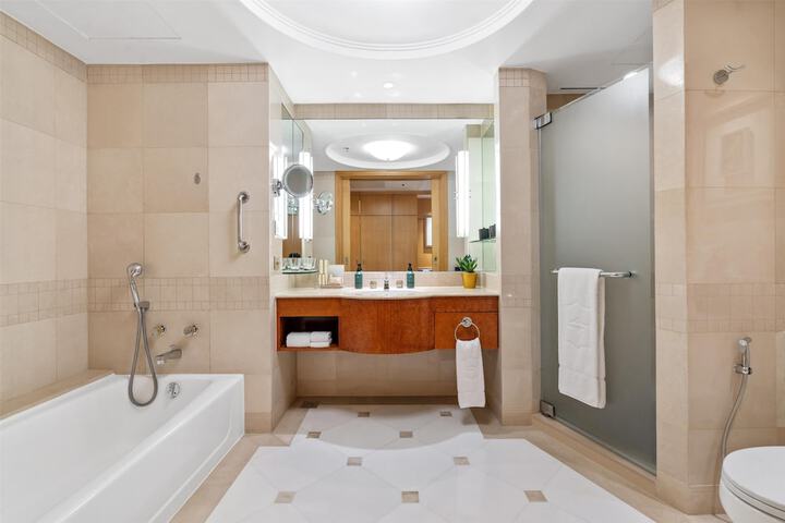 Bath Interior