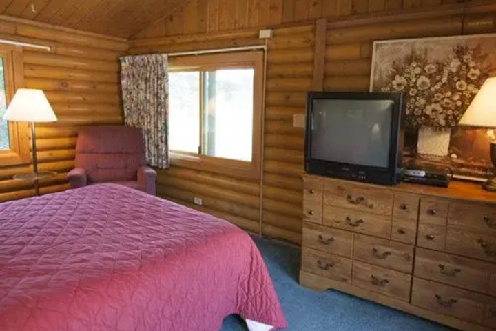 Room 6 of 21