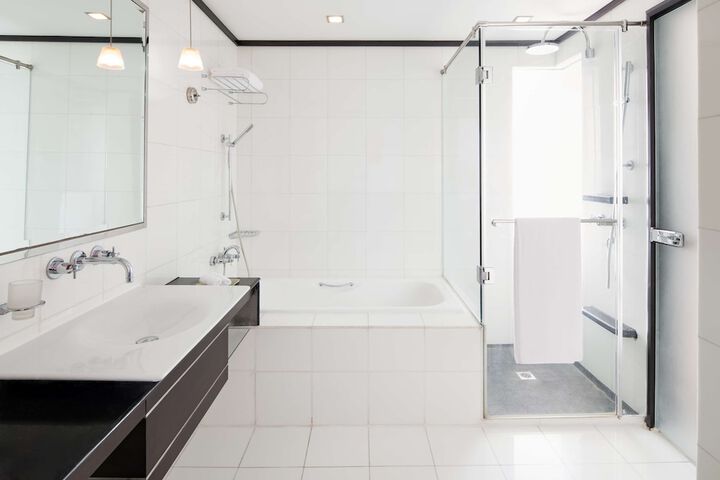 Clean Restrooms