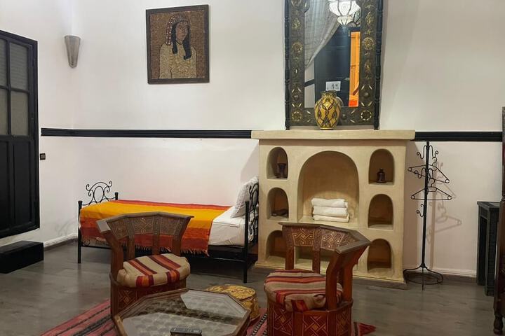 Room 8 of 29