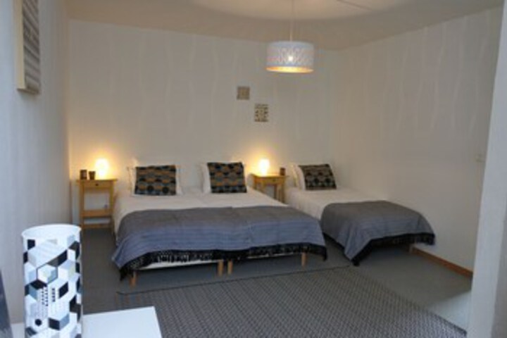 Room 30 of 39