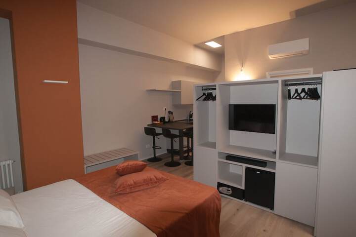 Room 13 of 43