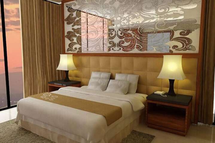 Room 8 of 27