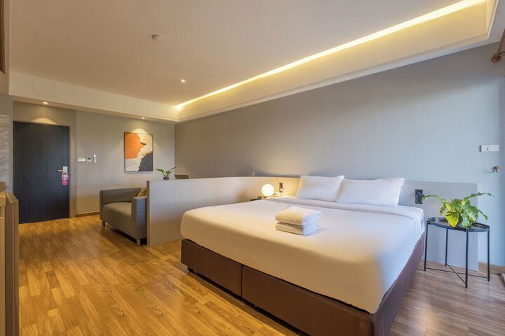 Room 62 of 186