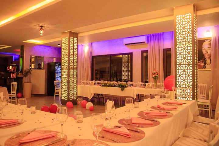 Dining 96 of 109