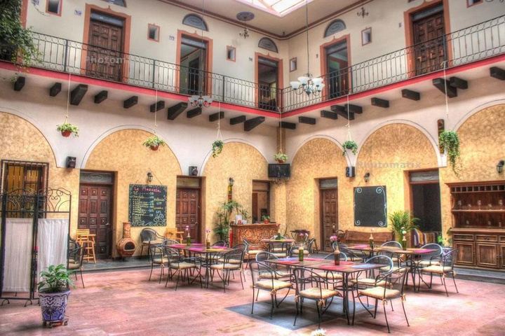Plaza Real