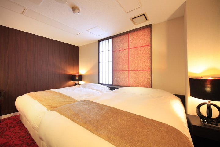 Room 41 of 54