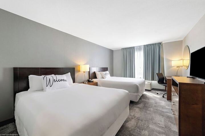 Room 21 of 46