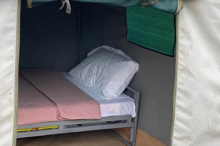 Room 5 of 24