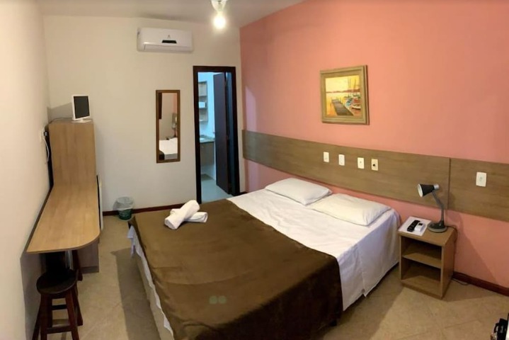 Room 9 of 60