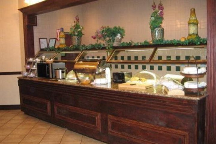 AMBERLEY SUITE HOTEL