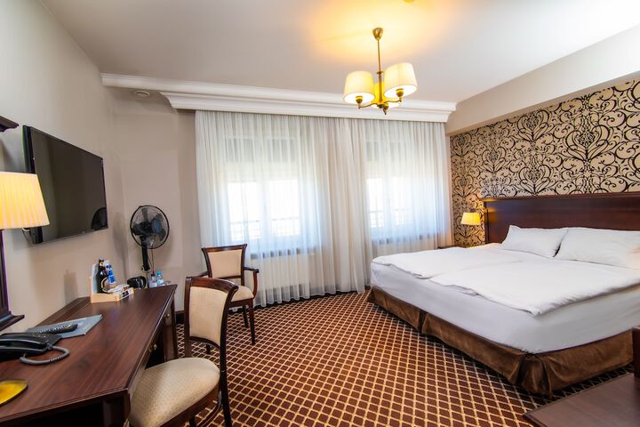 Room 21 of 58