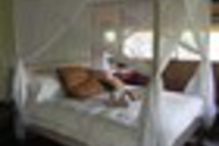 Room 35 of 111