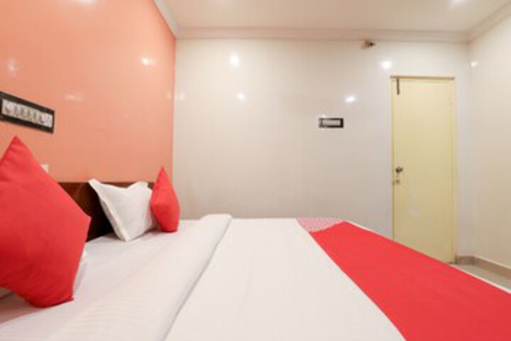 Room 14 of 20
