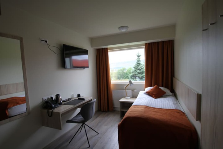 Room 17 of 89
