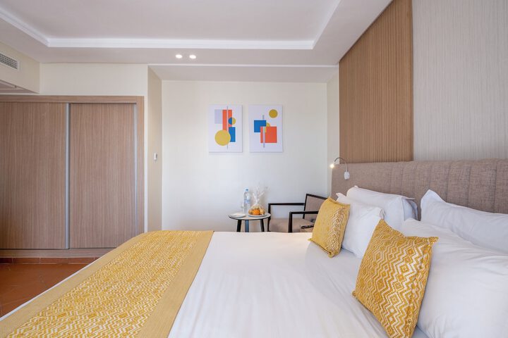 Room 9 of 55