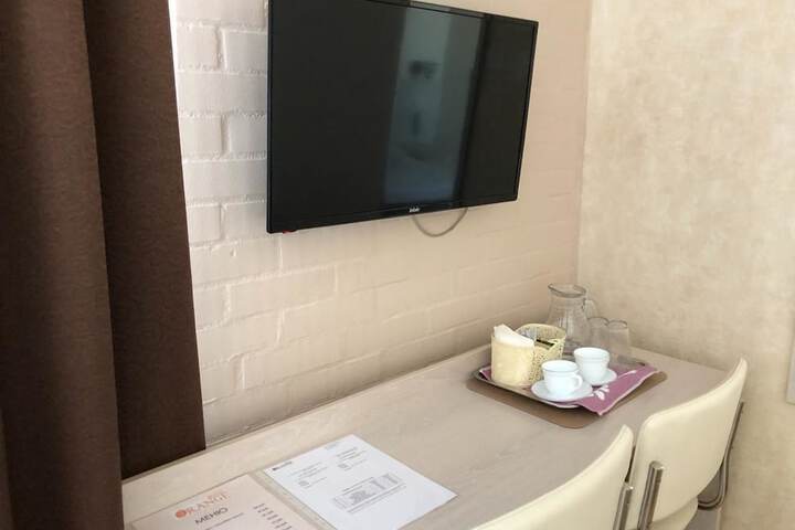Room 7 of 41