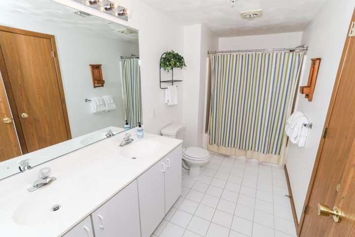 1 Bedroom Condo Villa Queen Bed Sofa (121 of 252)