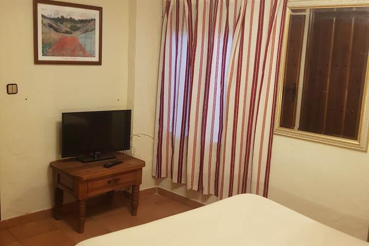 Room 12 of 62
