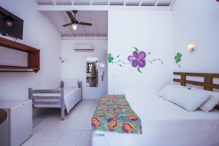 Room 4 of 134