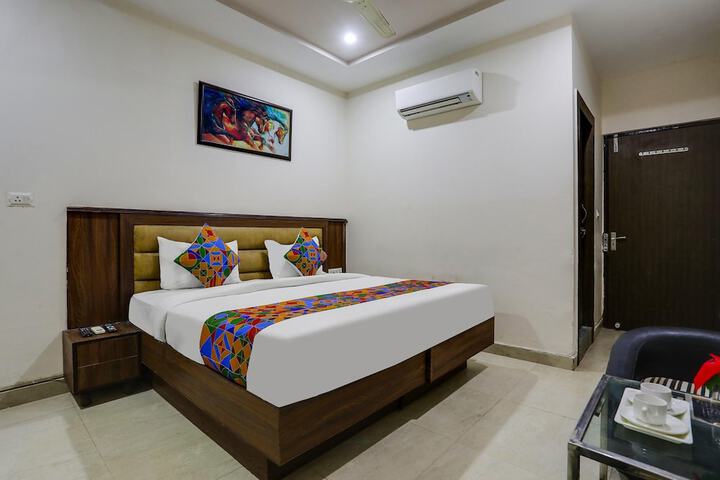 Room 19 of 31