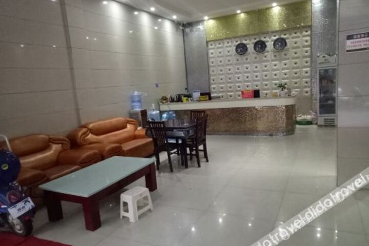 Hotel Interior 5 of 23
