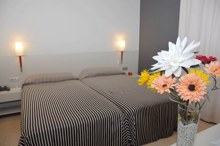 Room 8 of 61