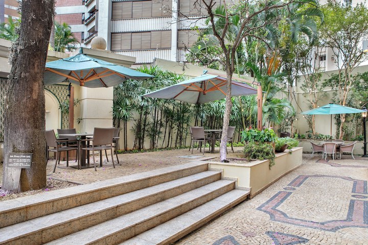 Terrace/Patio 122 of 128