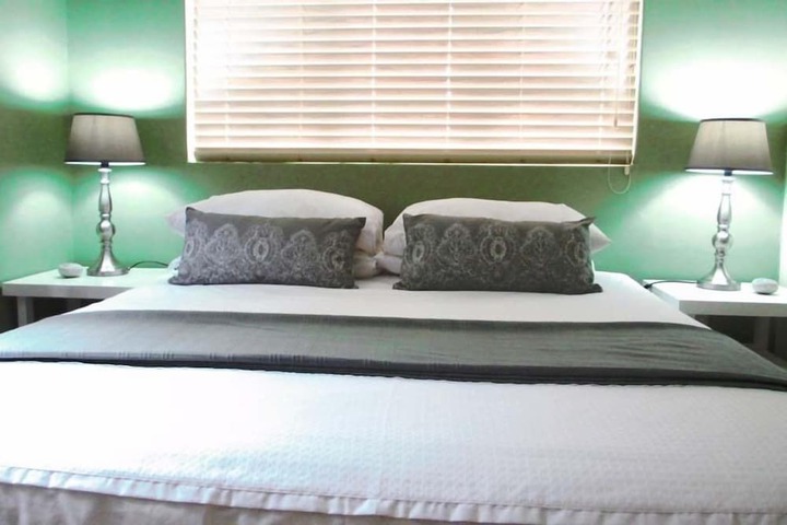 Room 5 of 26
