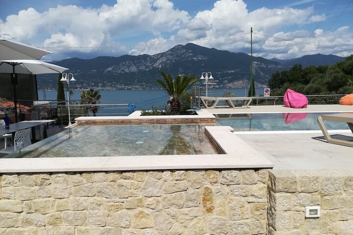 Pool 62 of 81