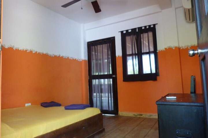 Room 8 of 49