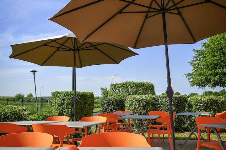 Terrace/Patio 34 of 42