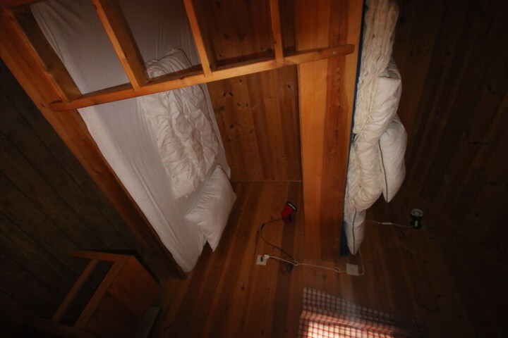 Room 7 of 40