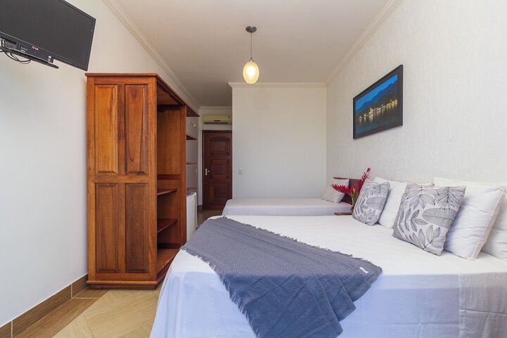Room 21 of 58