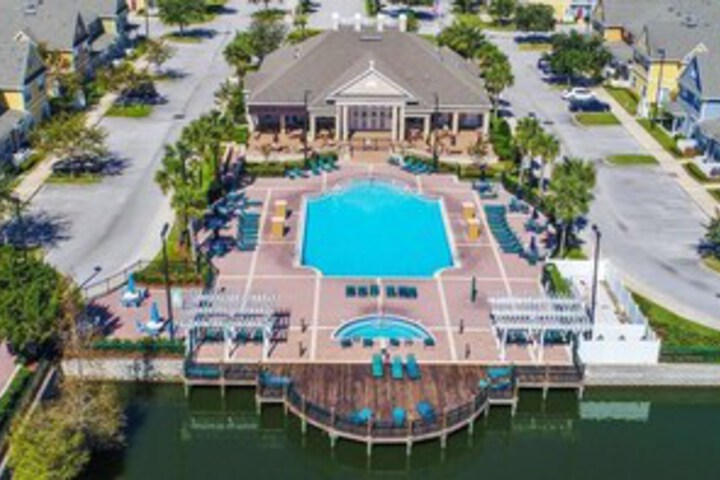 Pool 105 of 143