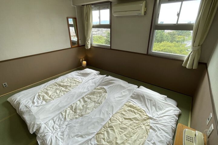 Room 11 of 71