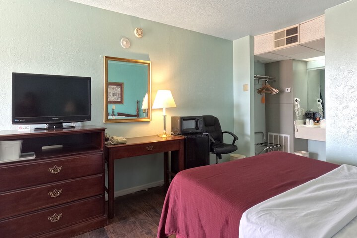 Room 22 of 33