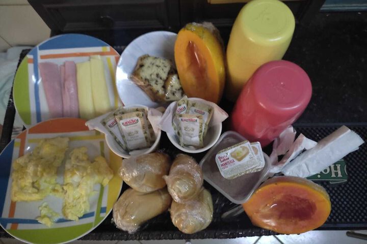 Breakfast/Coffee Service 4 of 15